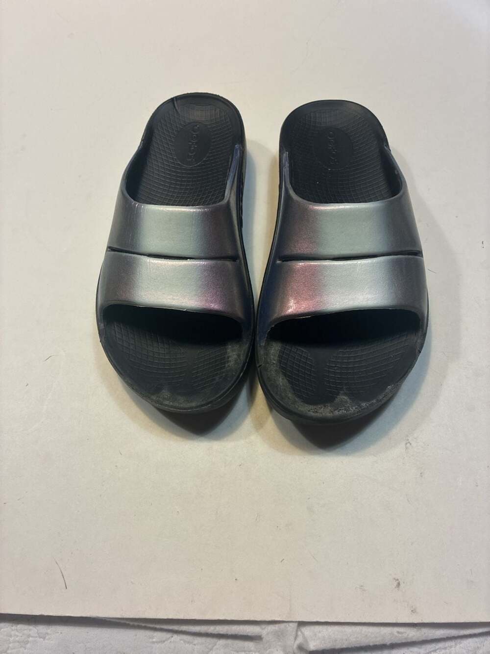Oofos Ooahh Luxe Slide Sandals Iridescent Metallic